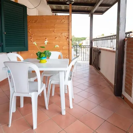 Welcomely - La Terrazza Di Via Della Pineta Apartamento